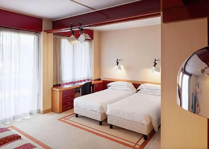 Hotel Excel Milano 3 4*