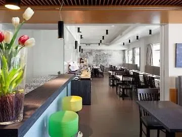 Excel Milano 3 Hotell 4*