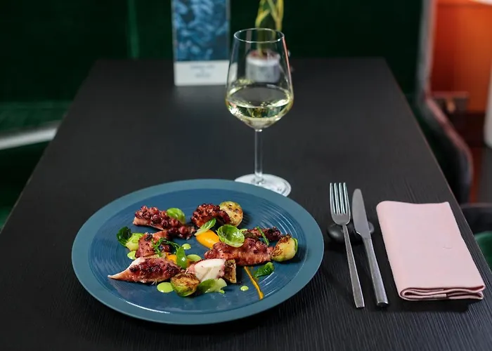 Excel Milano 3 ホテル 4*